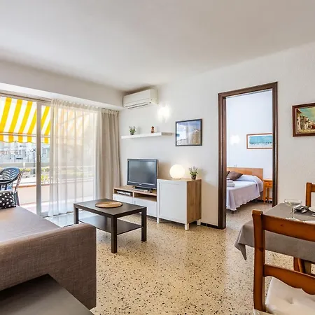 Omega 7 Apartment L'Estartit