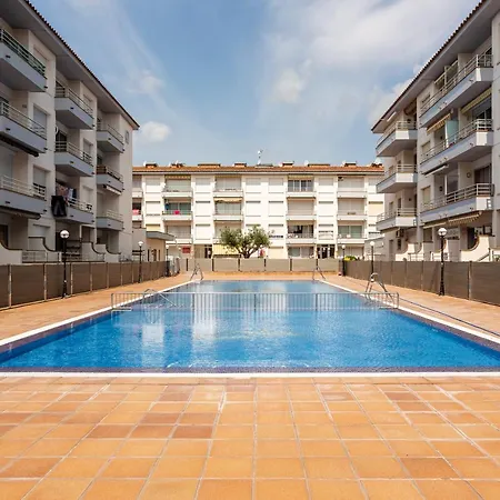 Omega 7 Apartment *